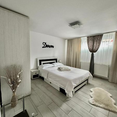 Апартаменты La Relax Брашов Экстерьер фото